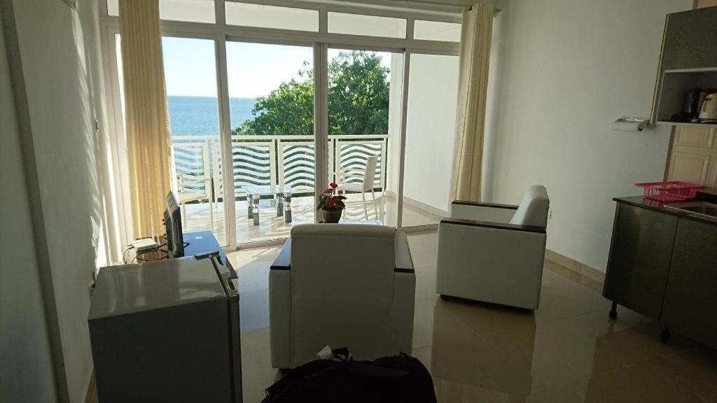 Diamond Plaza Hotel Grand' Anse Buitenkant foto