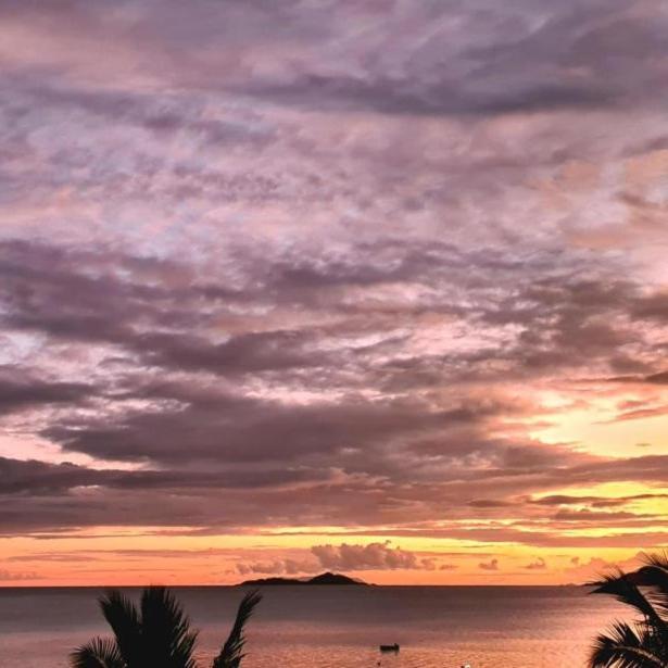 Diamond Plaza Hotel Grand' Anse Buitenkant foto