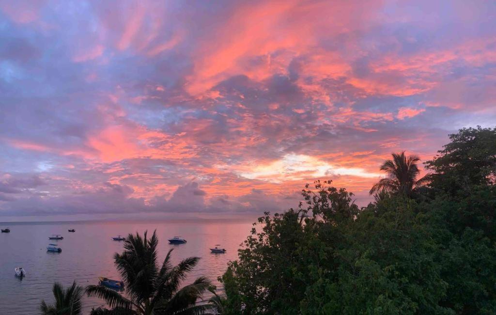 Diamond Plaza Hotel Grand' Anse Buitenkant foto